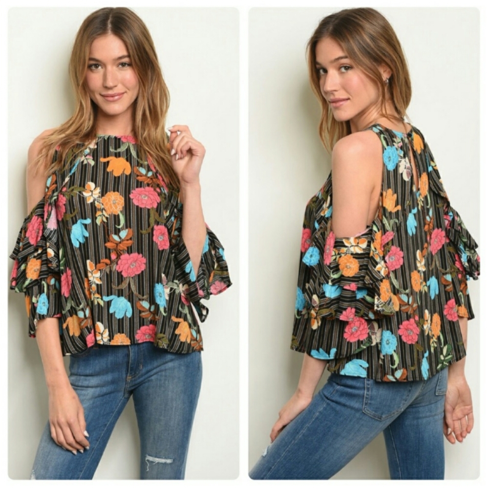 NWT!  Floral Cold Shoulder Top